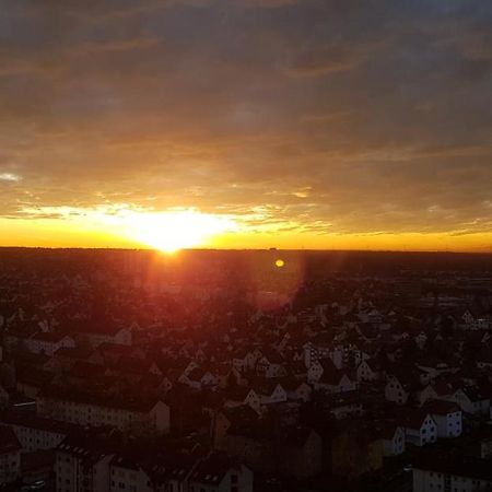 Ueber Den Wolken Und Super Zentral Zwischen Frankfurt Und Darmstadt - 100Qm Langen  Εξωτερικό φωτογραφία