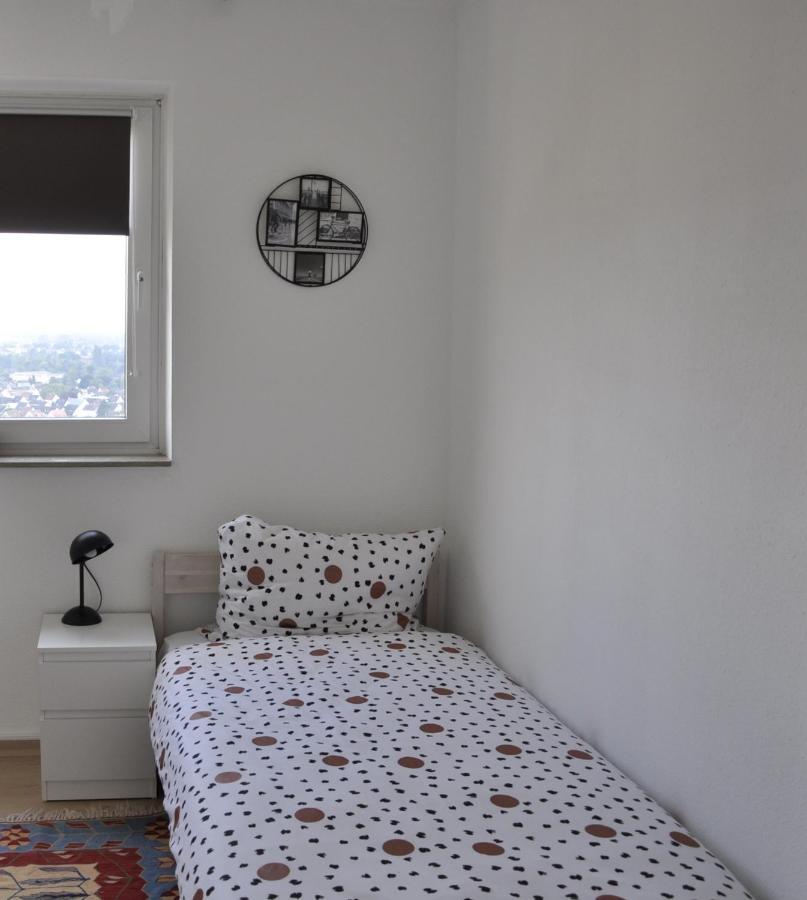 Ueber Den Wolken Und Super Zentral Zwischen Frankfurt Und Darmstadt - 100Qm Langen  Εξωτερικό φωτογραφία